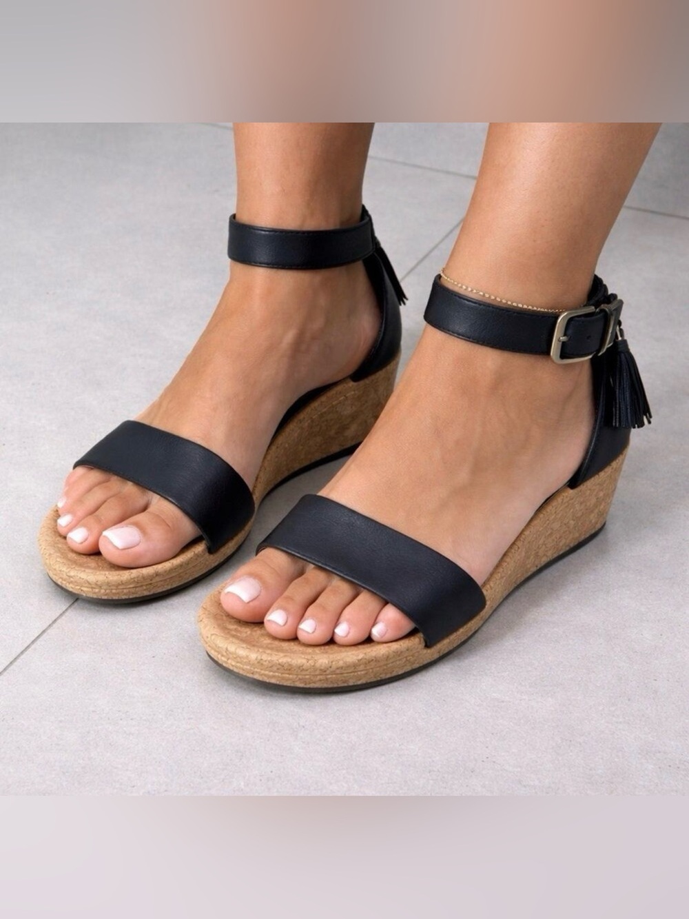 UGG Emilia Ankle Strap Wedge Sandals Size 9.5
